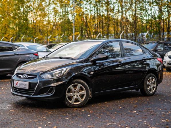 Hyundai Solaris I с пробегом 2013 года, цена 635 000 рублей, 192599 км, седан, Автокод Объявления