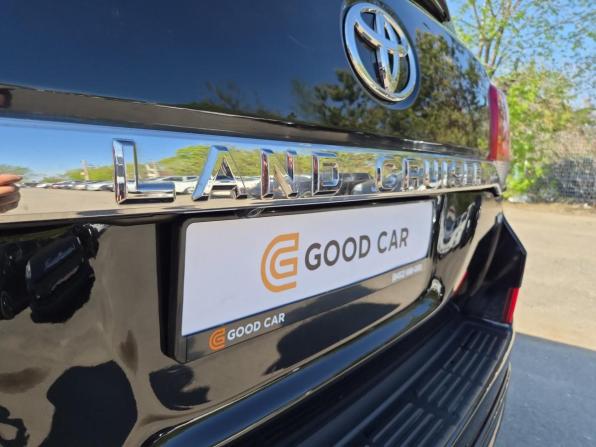 Toyota Land Cruiser 200 Series Рестайлинг 2 с пробегом 2019 года, цена 6 700 000 рублей, 93907 км, внедорожник, Автокод Объявления