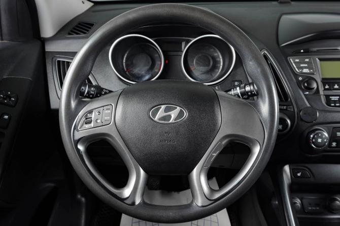 Hyundai ix35 I Рестайлинг с пробегом 2014 года, цена 1 059 000 рублей, 186000 км, внедорожник, Автокод Объявления