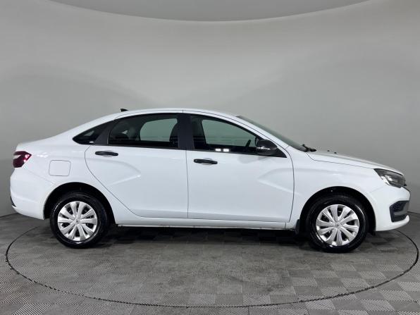 Lada (ВАЗ) Vesta I Рестайлинг (NG) с пробегом 2024 года, цена 1 270 000 рублей, 13500 км, седан, Автокод Объявления