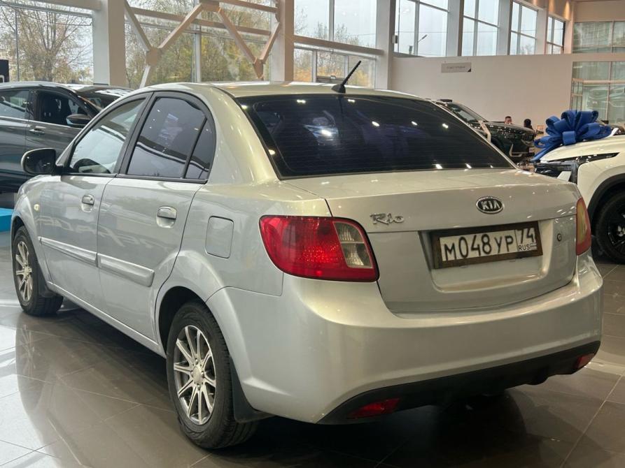 Kia Rio II Рестайлинг Челябинск  - изображение 3