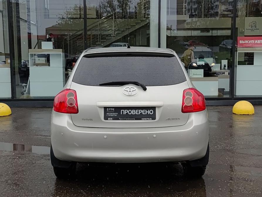 Toyota Auris I Ижевск  - изображение 7