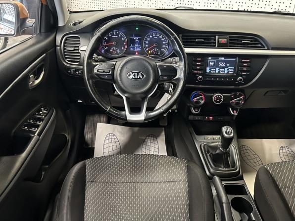 Kia Rio IV с пробегом 2017 года, цена 720 000 рублей, 124567 км, седан, Автокод Объявления