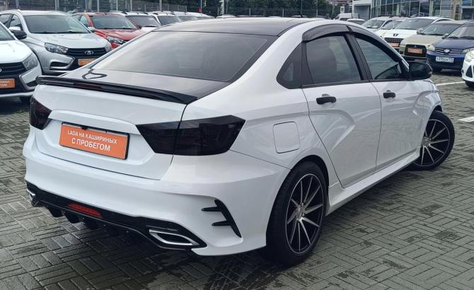 Lada (ВАЗ) Vesta I с пробегом 2018 года, цена 950 000 рублей, 96000 км, седан, Автокод Объявления