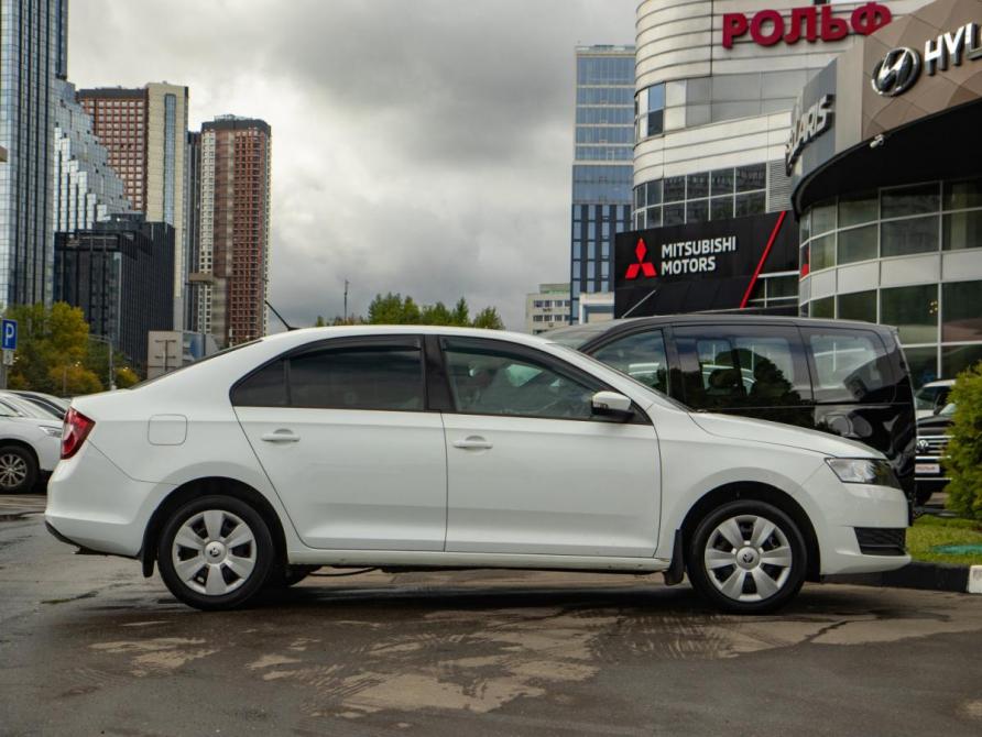 Skoda Rapid I Рестайлинг Москва  - изображение 3