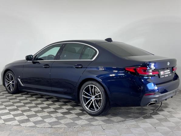 BMW 5 серии VII (G30/G31/G38) Рестайлинг с пробегом 2022 года, цена 4 999 000 рублей, 51744 км, седан, Автокод Объявления
