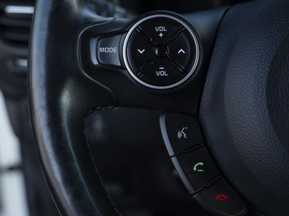 Kia Soul II Рестайлинг с пробегом 2019 года, цена 1 730 000 рублей, 69135 км, хэтчбек, Автокод Объявления
