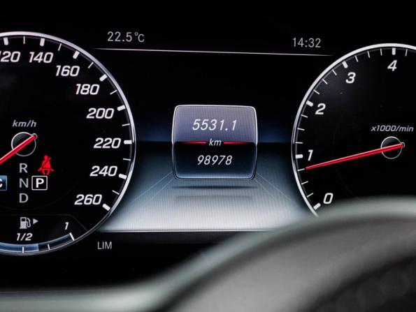 Mercedes-Benz E-Класс V (W213 S213 C238) с пробегом 2018 года, цена 4 190 000 рублей, 98977 км, купе-хардтоп, Автокод Объявления
