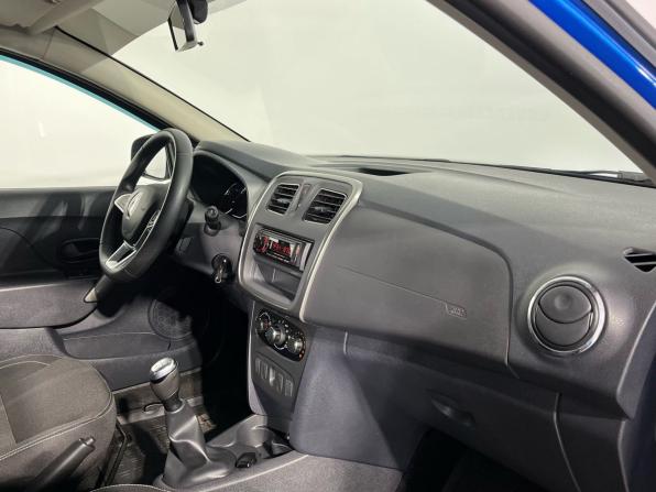 Renault Sandero II Рестайлинг с пробегом 2021 года, цена 1 400 000 рублей, 28850 км, хэтчбек, Автокод Объявления