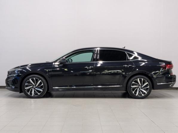 Volkswagen Passat B8 Рестайлинг с пробегом 2023 года, цена 3 500 000 рублей, 27903 км, седан, Автокод Объявления
