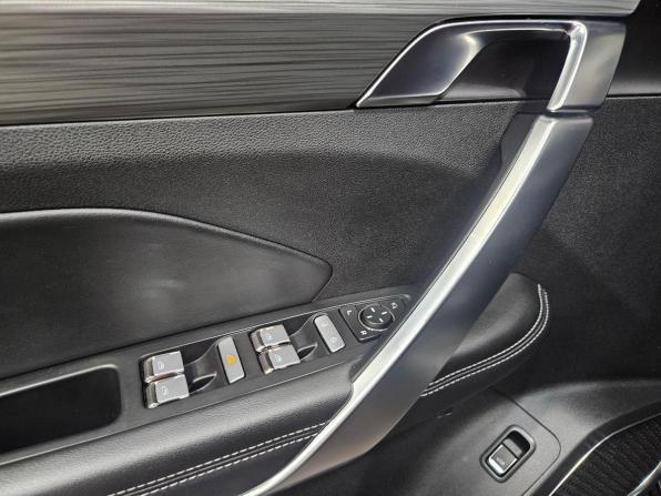 Geely Atlas Pro с пробегом 2023 года, цена 2 079 000 рублей, 62210 км, внедорожник, Автокод Объявления