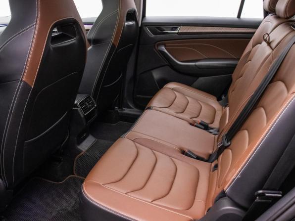Skoda Kodiaq I Рестайлинг с пробегом 2023 года, цена 3 740 000 рублей, 58382 км, внедорожник, Автокод Объявления