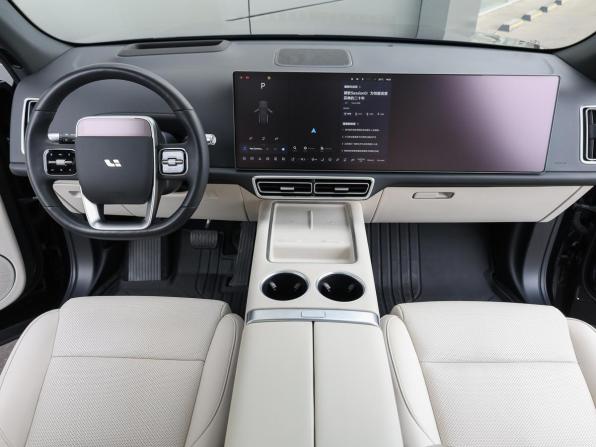 Li Auto (Lixiang) L7 I с пробегом 2024 года, цена 6 298 000 рублей, 47584 км, внедорожник, Автокод Объявления