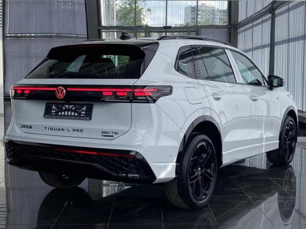 Volkswagen Tiguan III (China Market) с пробегом 2026 года, цена 4 900 000 рублей, 1 км, внедорожник, Автокод Объявления