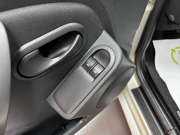 Renault Duster I с пробегом 2013 года, цена 1 445 000 рублей, 73310 км, внедорожник, Автокод Объявления