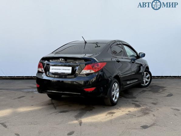 Hyundai Solaris I с пробегом 2013 года, цена 800 000 рублей, 171402 км, седан, Автокод Объявления
