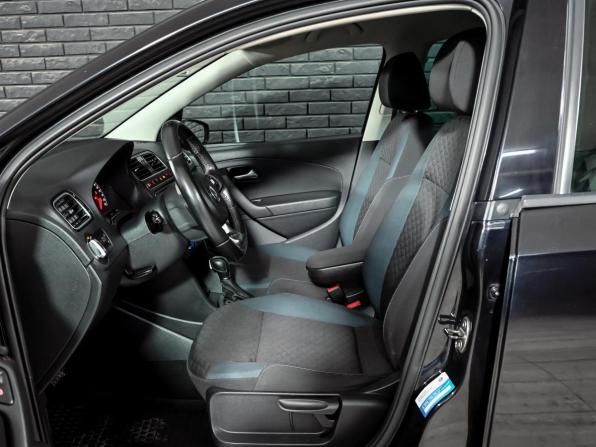 Volkswagen Polo V Рестайлинг с пробегом 2018 года, цена 1 500 000 рублей, 44587 км, седан, Автокод Объявления
