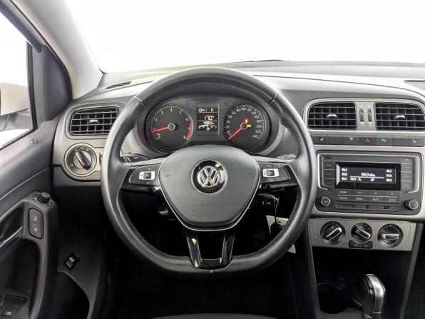 Volkswagen Polo V Рестайлинг с пробегом 2020 года, цена 1 549 000 рублей, 48399 км, седан, Автокод Объявления