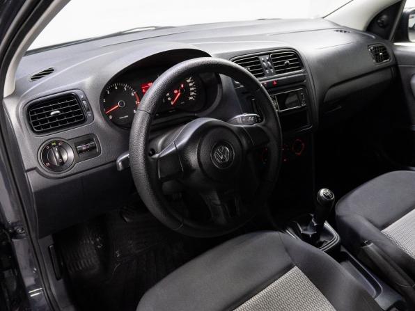 Volkswagen Polo V с пробегом 2010 года, цена 599 000 рублей, 225081 км, седан, Автокод Объявления