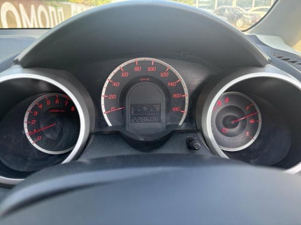 Honda Fit II с пробегом 2010 года, цена 599 000 рублей, 228000 км, хэтчбек, Автокод Объявления