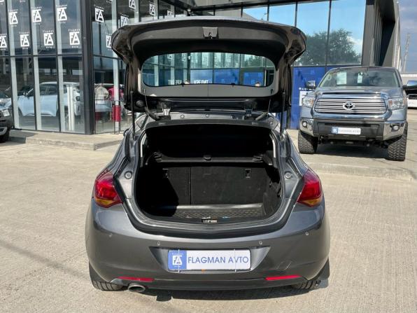 Opel Astra J с пробегом 2010 года, цена 695 000 рублей, 186540 км, хэтчбек, Автокод Объявления