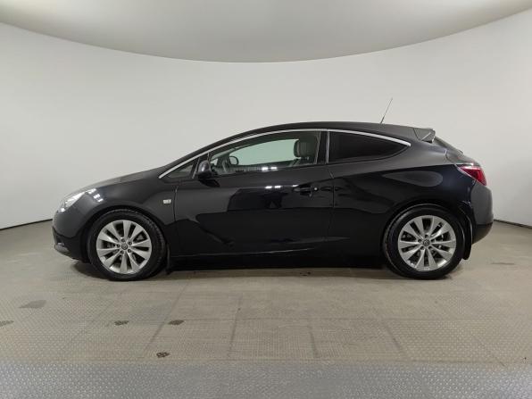 Opel Astra J Рестайлинг с пробегом 2013 года, цена 795 000 рублей, 146500 км, хэтчбек, Автокод Объявления