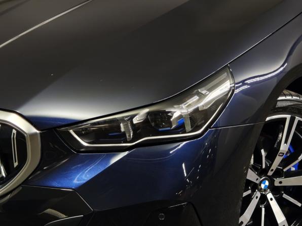 BMW 5 серии VIII (G60/G61/G68) с пробегом 2025 года, цена 8 699 000 рублей, 311 км, седан, Автокод Объявления