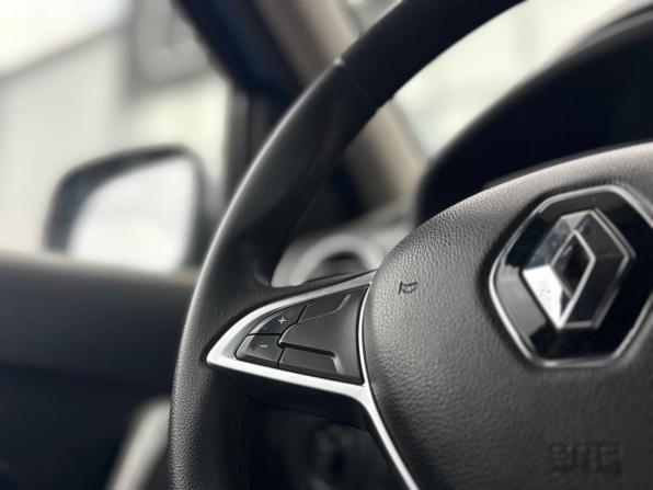 Renault Sandero II Рестайлинг с пробегом 2019 года, цена 1 170 000 рублей, 16328 км, хэтчбек, Автокод Объявления