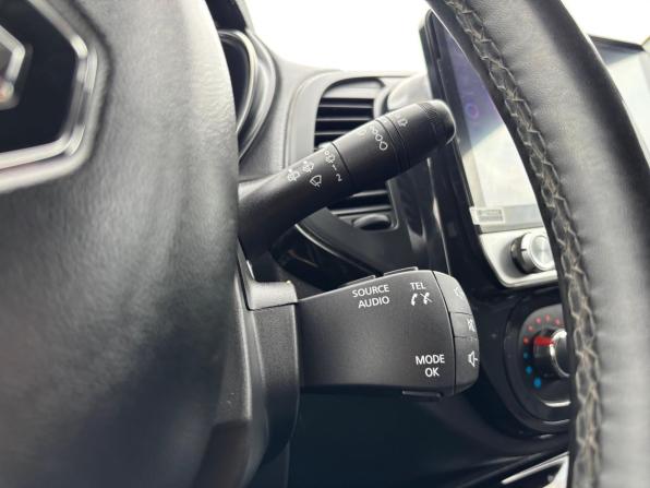 Renault Kaptur I Рестайлинг с пробегом 2021 года, цена 1 420 000 рублей, 39476 км, внедорожник, Автокод Объявления