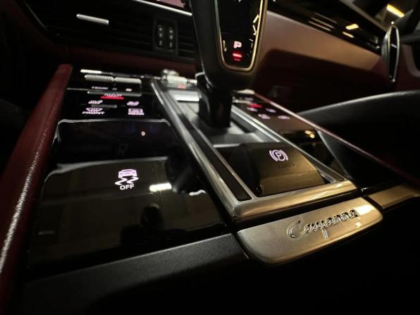 Porsche Cayenne III с пробегом 2018 года, цена 5 697 000 рублей, 114000 км, внедорожник, Автокод Объявления
