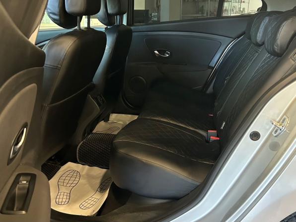 Renault Fluence I с пробегом 2011 года, цена 649 000 рублей, 222728 км, седан, Автокод Объявления