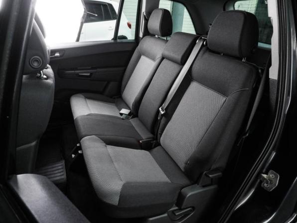 Opel Zafira B Рестайлинг с пробегом 2014 года, цена 974 000 рублей, 131819 км, компактвэн, Автокод Объявления