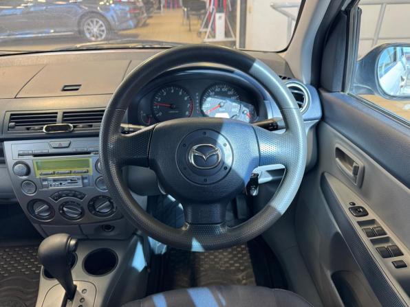 Mazda Demio II (DY) с пробегом 2003 года, цена 417 000 рублей, 218741 км, хэтчбек, Автокод Объявления