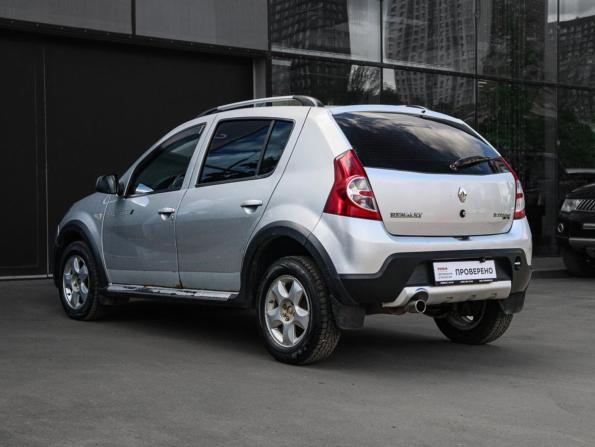 Renault Sandero I с пробегом 2012 года, цена 300 000 рублей, 241376 км, хэтчбек, Автокод Объявления