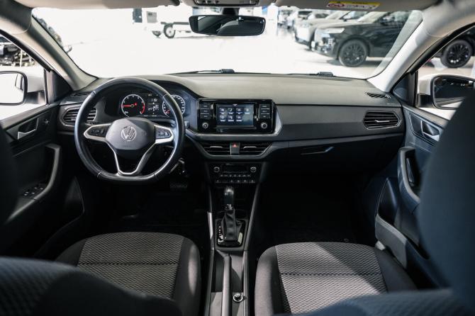 Volkswagen Polo VI с пробегом 2021 года, цена 1 650 000 рублей, 38807 км, лифтбек, Автокод Объявления