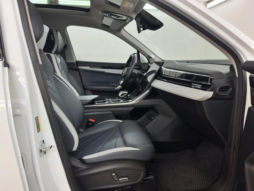 Geely Atlas II Москва  - изображение 12
