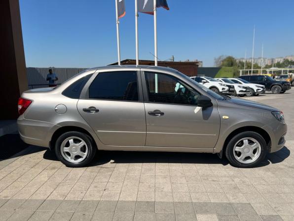 Lada (ВАЗ) Granta I Рестайлинг с пробегом 2022 года, цена 750 000 рублей, 70000 км, седан, Автокод Объявления