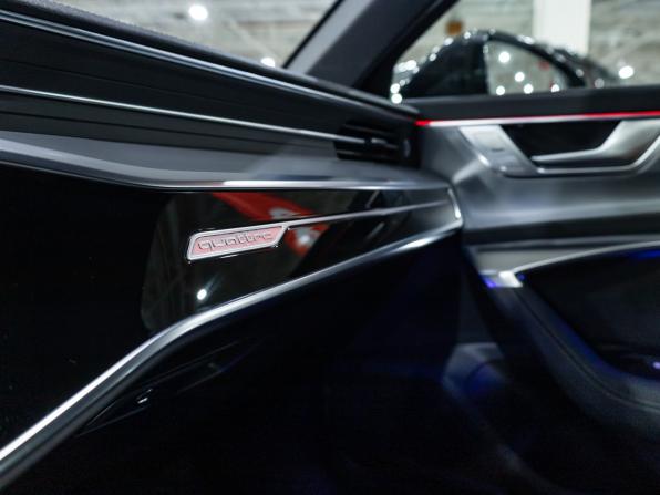 Audi A6 V (C8) с пробегом 2019 года, цена 4 650 000 рублей, 129566 км, универсал, Автокод Объявления