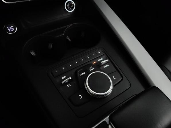 Audi A4 V (B9) с пробегом 2019 года, цена 2 599 000 рублей, 74939 км, седан, Автокод Объявления