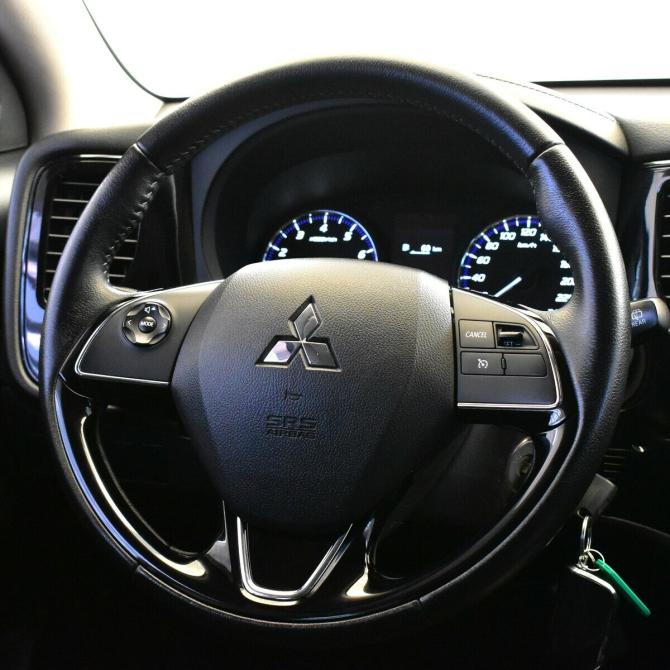 Mitsubishi Outlander III Рестайлинг 3 Москва  - изображение 8