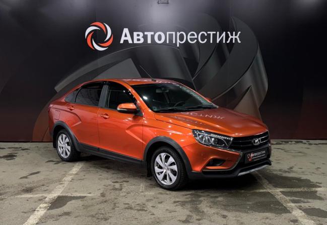 Lada (ВАЗ) Vesta I с пробегом 2018 года, цена 899 000 рублей, 181350 км, седан, Автокод Объявления