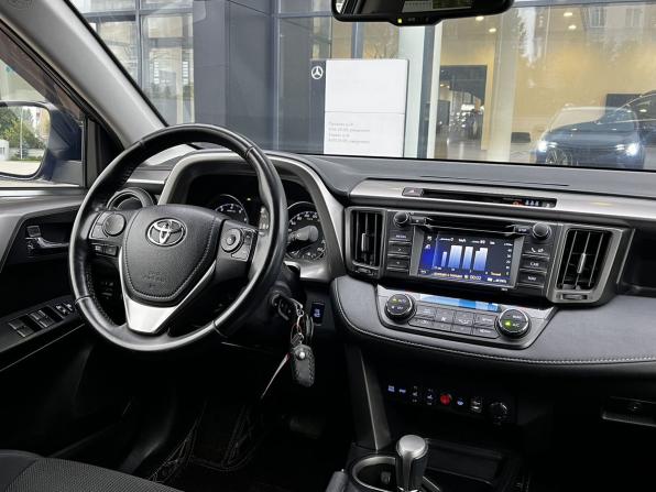Toyota RAV4 IV (XA40) Рестайлинг с пробегом 2016 года, цена 2 190 000 рублей, 173220 км, внедорожник, Автокод Объявления
