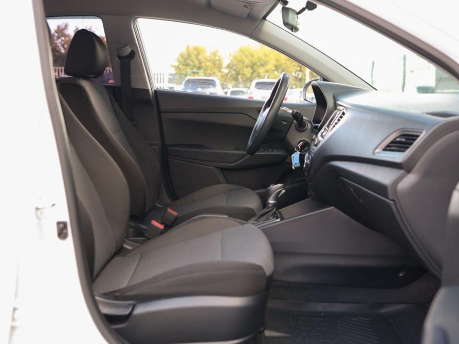 Hyundai Solaris II Рестайлинг Новосибирск  - изображение 19