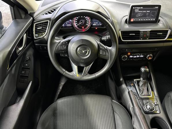 Mazda 3 III (BM) с пробегом 2014 года, цена 1 199 000 рублей, 126682 км, седан, Автокод Объявления