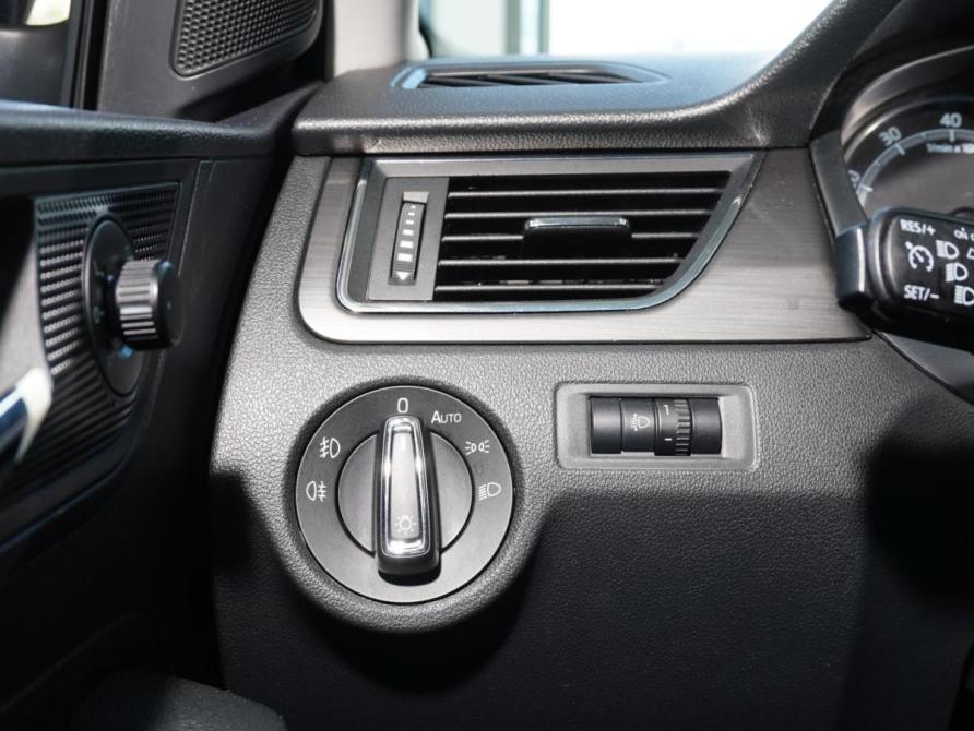 Skoda Rapid I Рестайлинг Тверь  - изображение 19