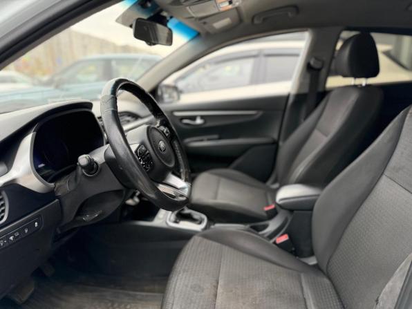 Kia Rio IV Рестайлинг с пробегом 2020 года, цена 1 374 000 рублей, 155005 км, седан, Автокод Объявления