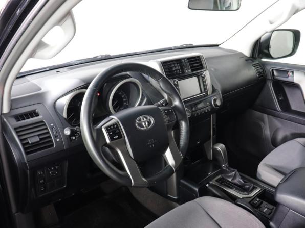 Toyota Land Cruiser Prado 150 Series с пробегом 2013 года, цена 3 599 000 рублей, 52334 км, внедорожник, Автокод Объявления