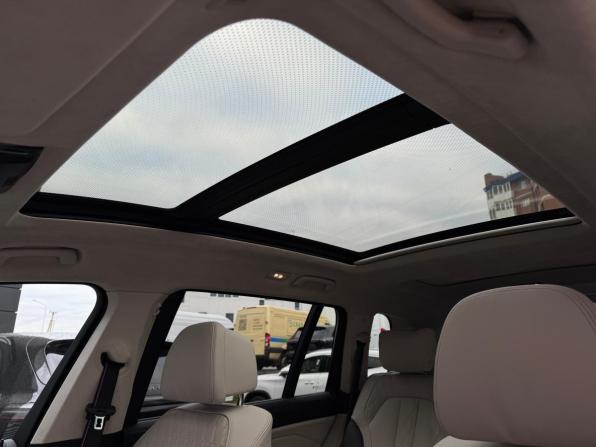 BMW X7 I (G07) Рестайлинг с пробегом 2023 года, цена 18 490 000 рублей, 6883 км, внедорожник, Автокод Объявления
