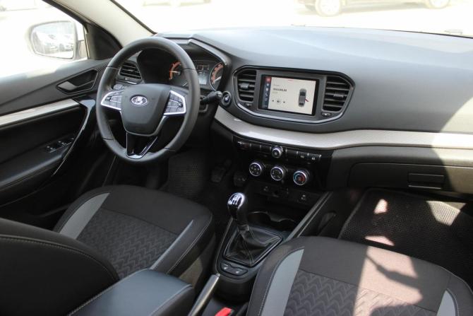 Lada (ВАЗ) Vesta I Рестайлинг (NG) с пробегом 2023 года, цена 1 060 000 рублей, 57000 км, седан, Автокод Объявления