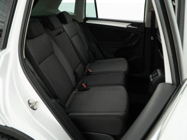 Volkswagen Tiguan II с пробегом 2017 года, цена 2 098 999 рублей, 151834 км, внедорожник, Автокод Объявления